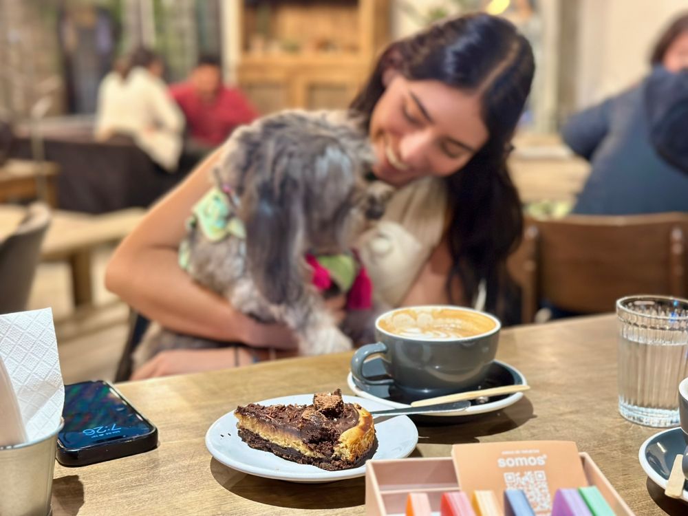 Robertina & Enriqueta Puebla